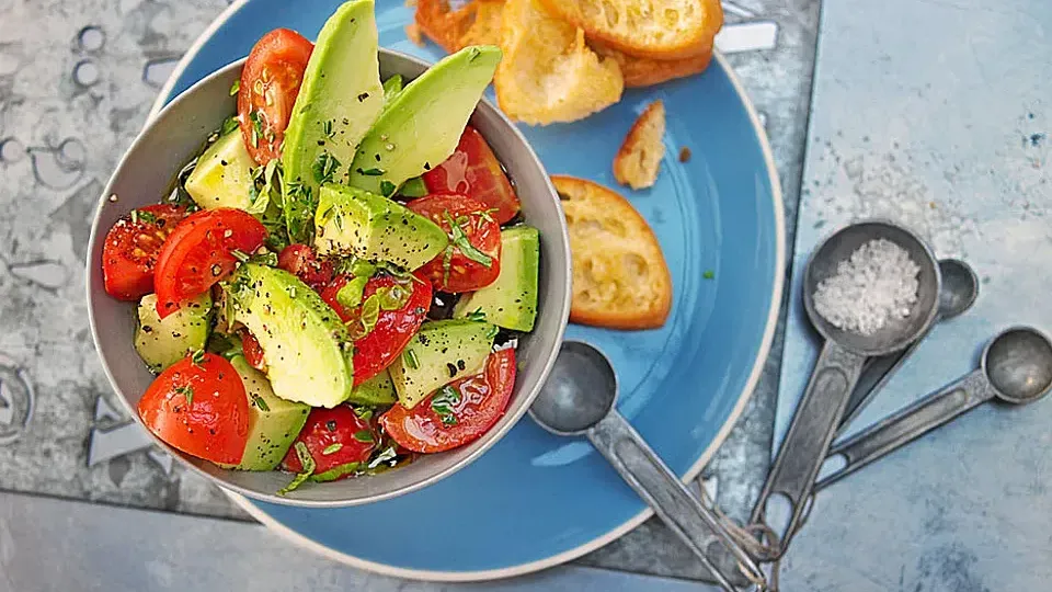 Avocado-Tomaten-Salat